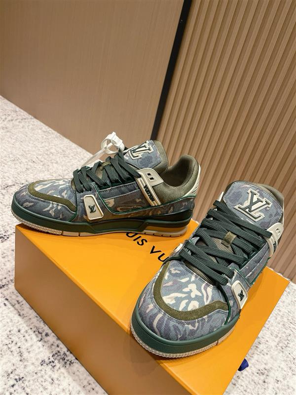 2025112815404789 390